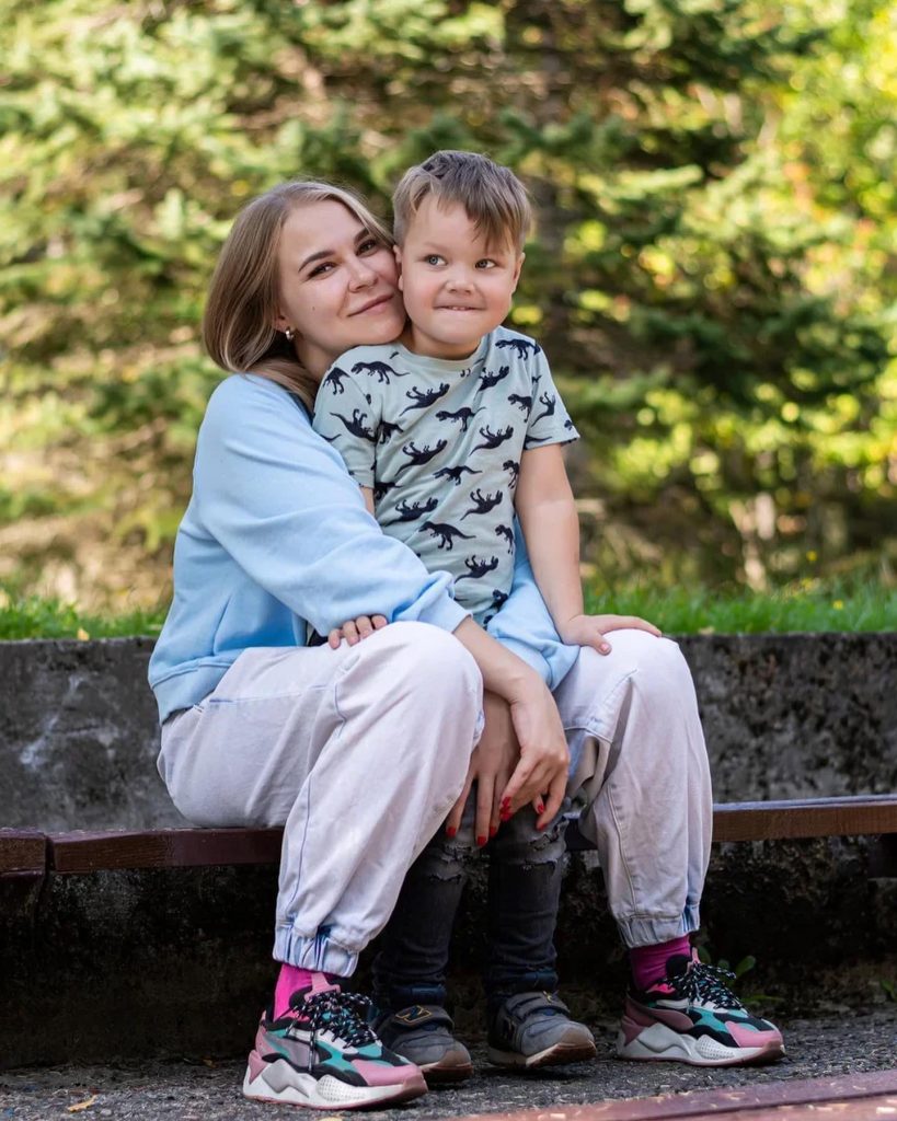 Ludimila och sonen Belarus